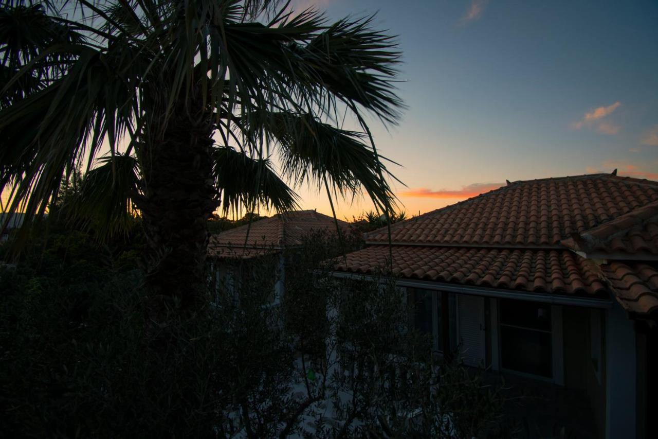 Villas Margaris Kalamákion エクステリア 写真