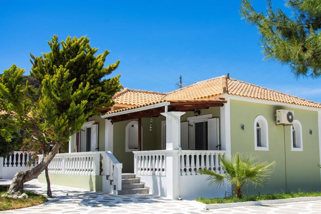 Villas Margaris Kalamákion エクステリア 写真