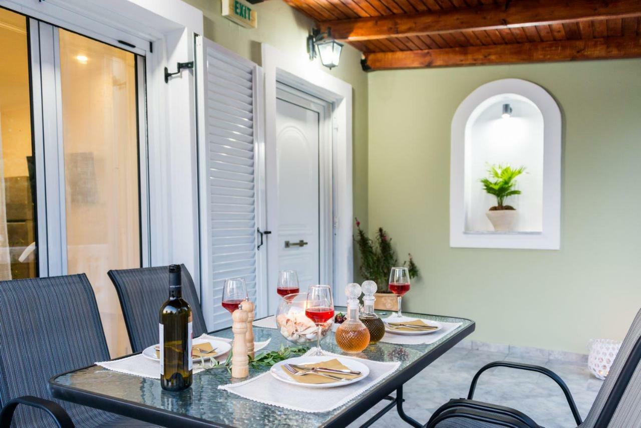 Villas Margaris Kalamákion エクステリア 写真